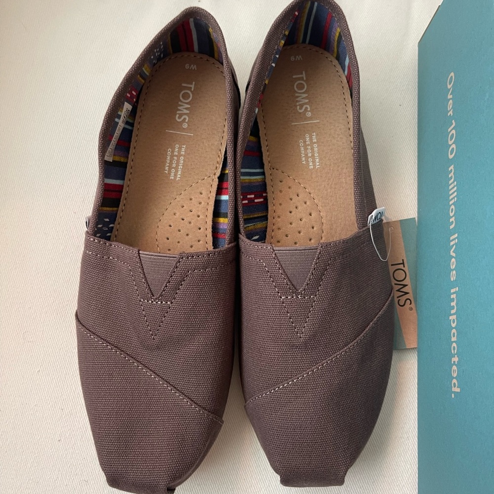 TOMS Alpargata Womens 9M Ash Gray Loafer Shoes Canvas Slip On Espadrille Flats